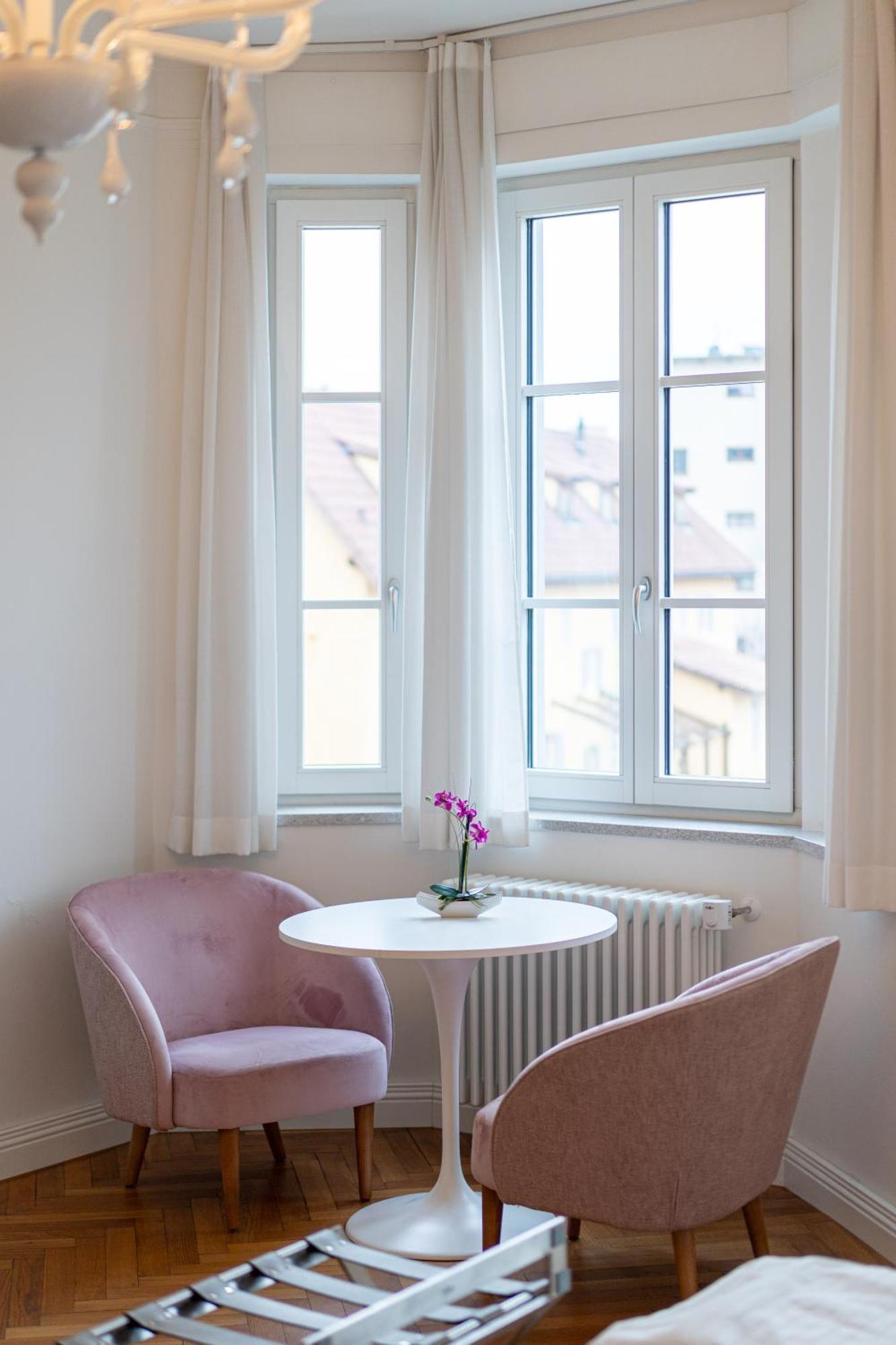 Eden House Experience Apartment